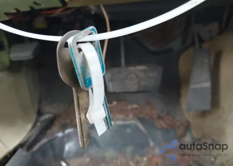 1969 Pontiac Bonneville z USA, uszkodzony, nr VIN 2N69Y9X100438